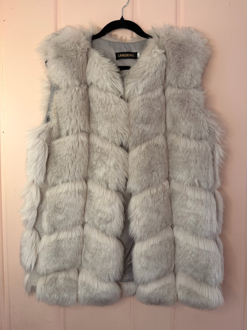 Lanshifei Gray Faux Fur Vest - Sleeveless Cozy Outerwear SzS